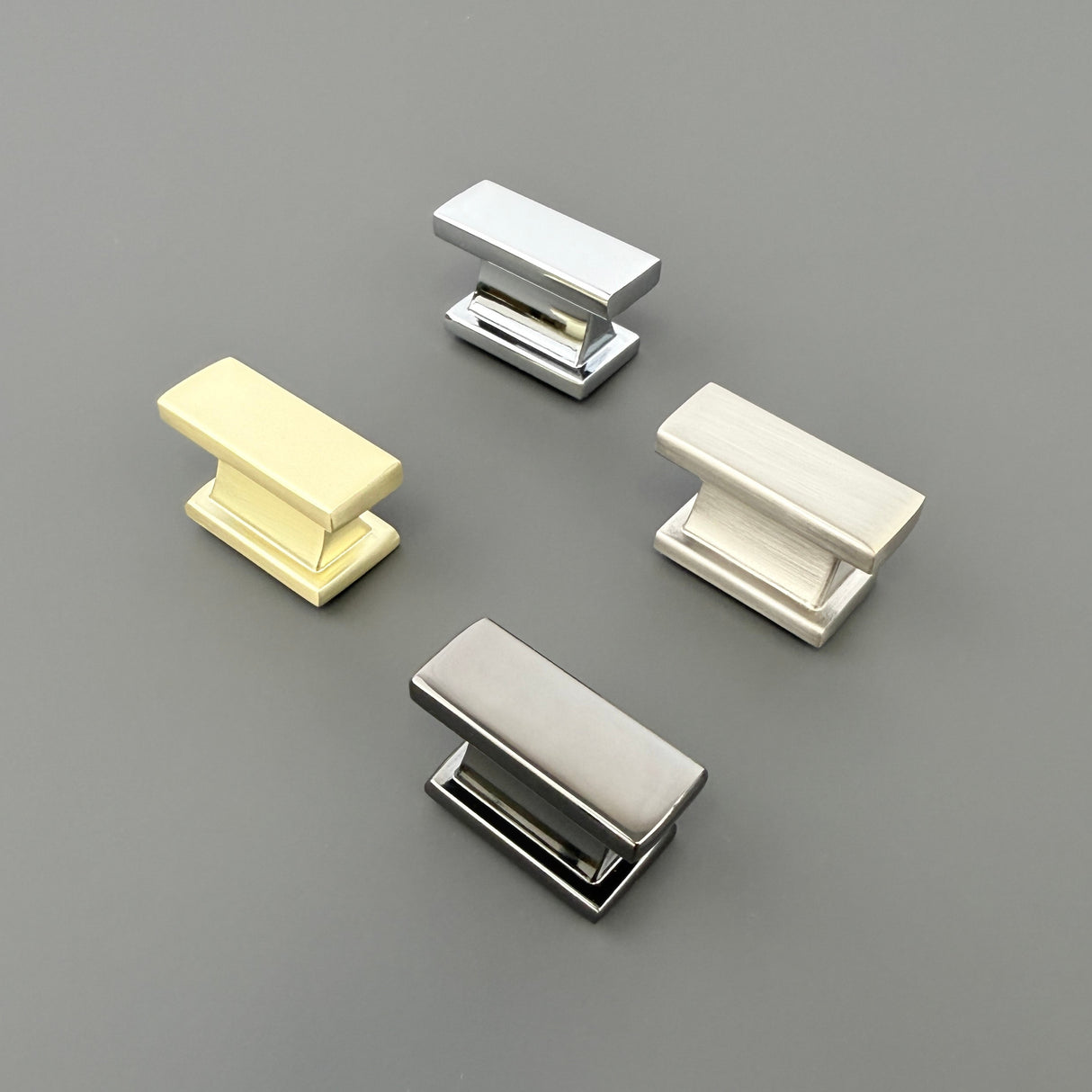 HARLEY & WAGER, Windsor Bar Handle, Knob Handle