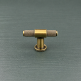 HARLEY & WAGER, Chelmsford Knurled T-Knob Handle, Centre Fixing