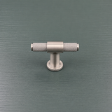 HARLEY & WAGER, Chelmsford Knurled T-Knob Handle, Centre Fixing